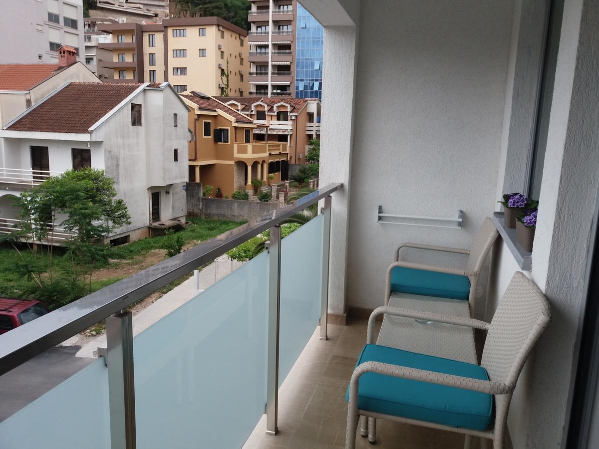 Apolonia Lux Apartment Budva Exteriör bild